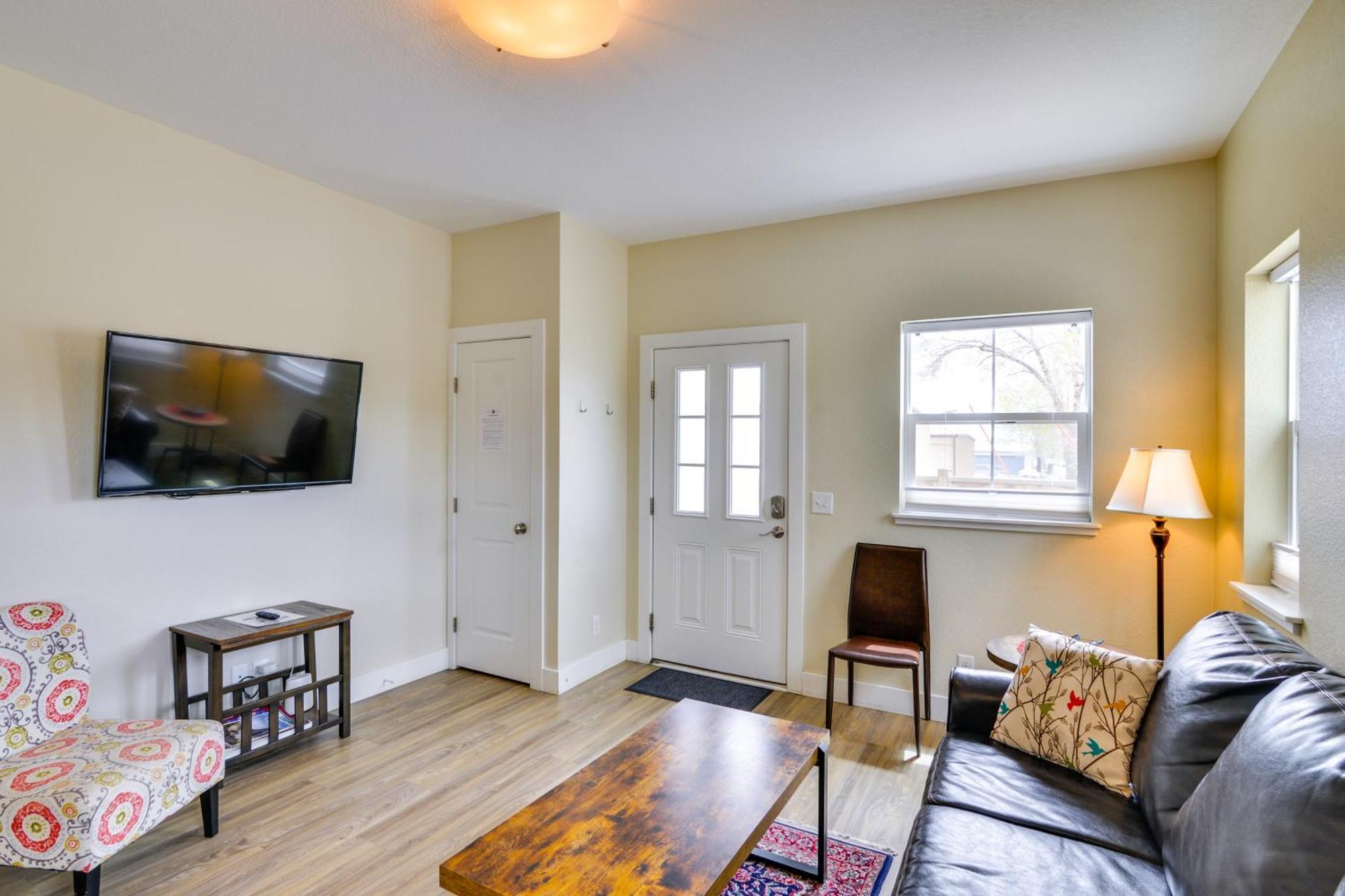 Downtown Buena Vista Condo Walk To River And Cafes! المظهر الخارجي الصورة